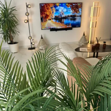 Escale 53 A 5 Min Aeroport Orly Apartman *